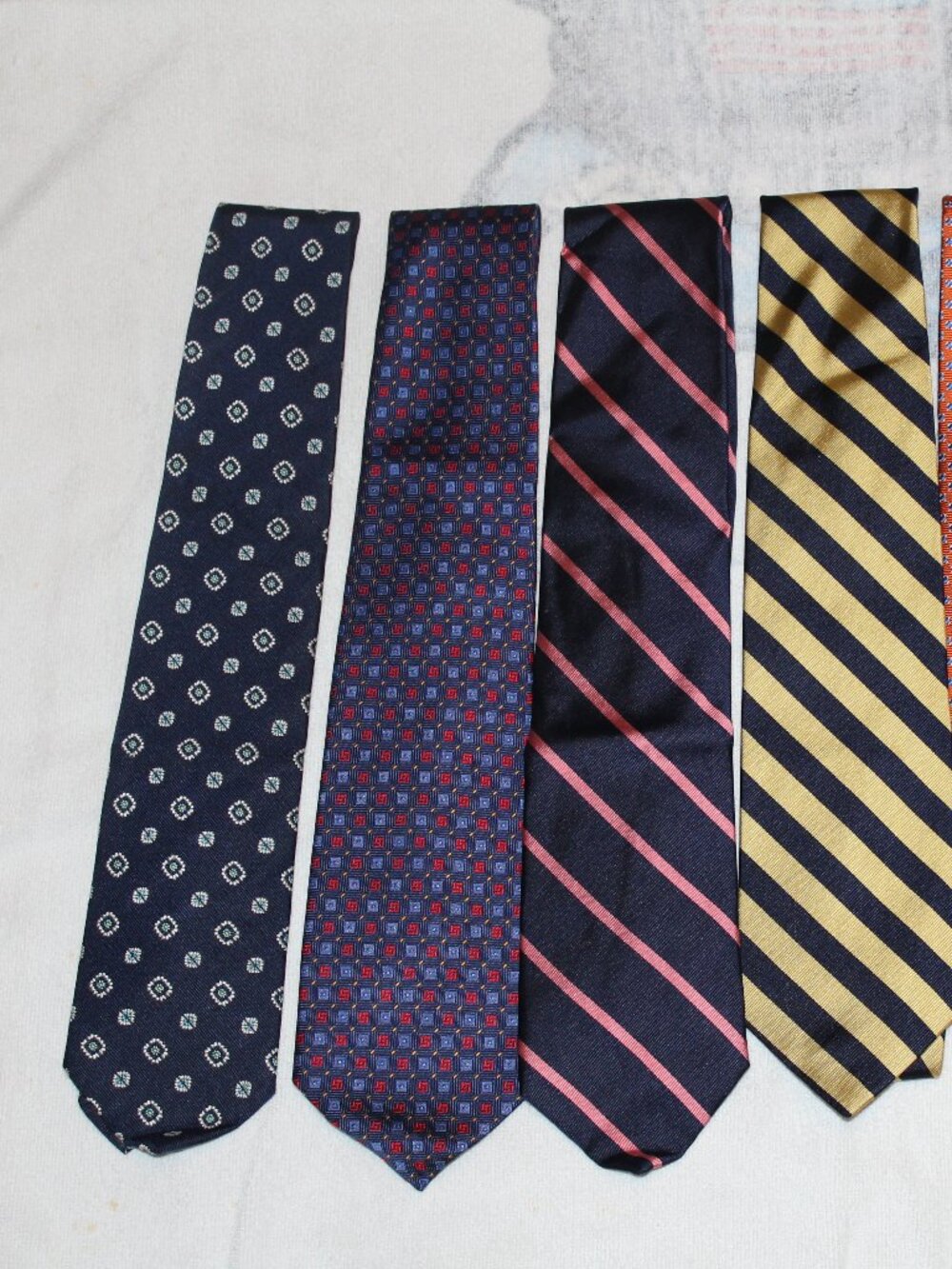 SEVEN (7) BROOKS BROTHERS XL TIES - EXCELLENT CONDITION